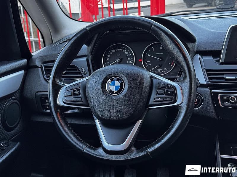2016 BMW 216d — Miniatură 7