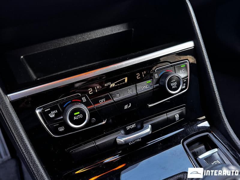 2016 BMW 216d — Miniatură 12