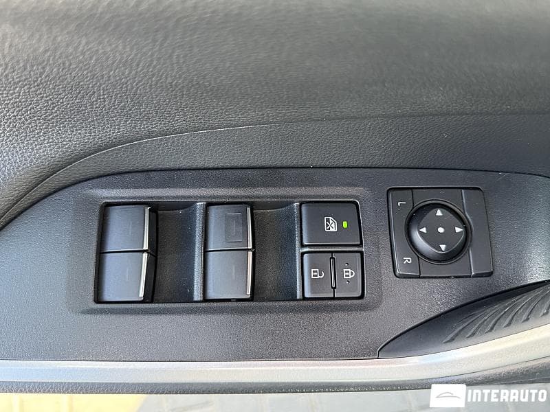 Toyota Rav-4 2022 — Миниатюра 21