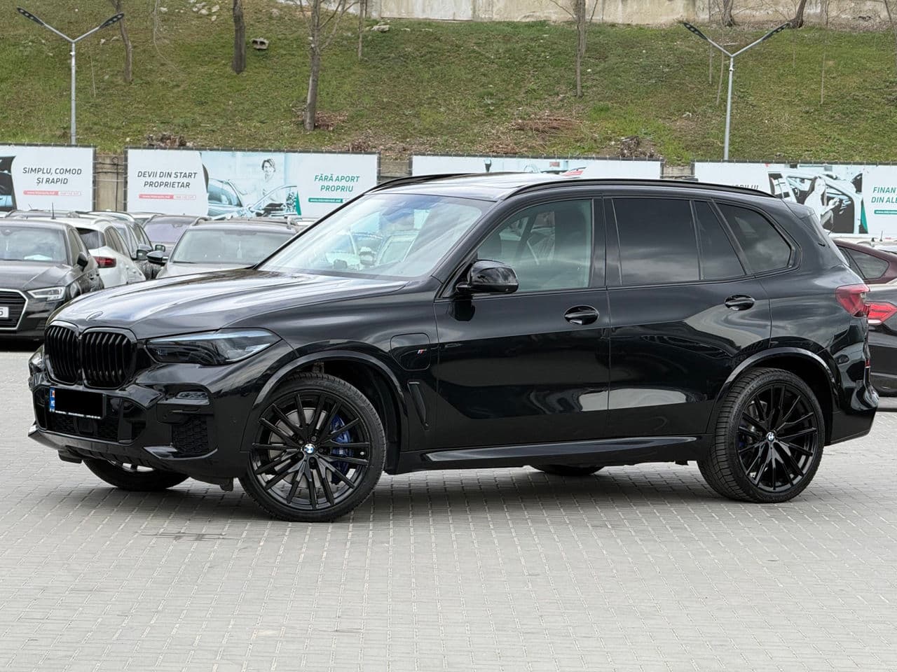 2021 BMW X5 4.5e — Miniatură 2