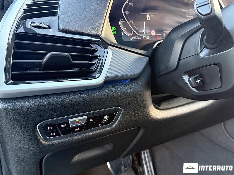 2021 BMW X5 4.5e — Miniatură 22