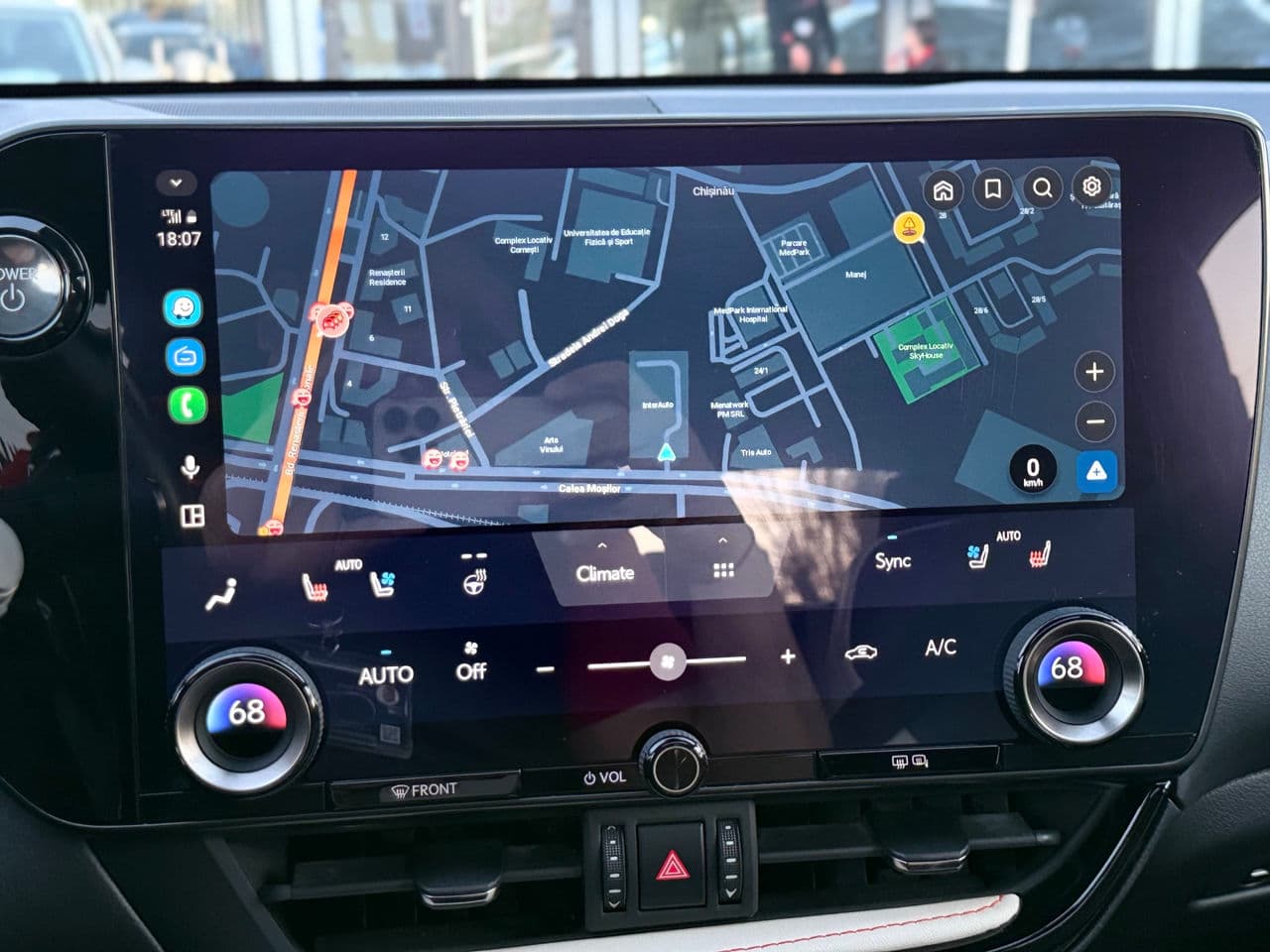 2022 Lexus NX 350H — Miniatură 18