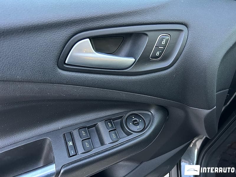 2018 Ford Escape — Miniatură 6