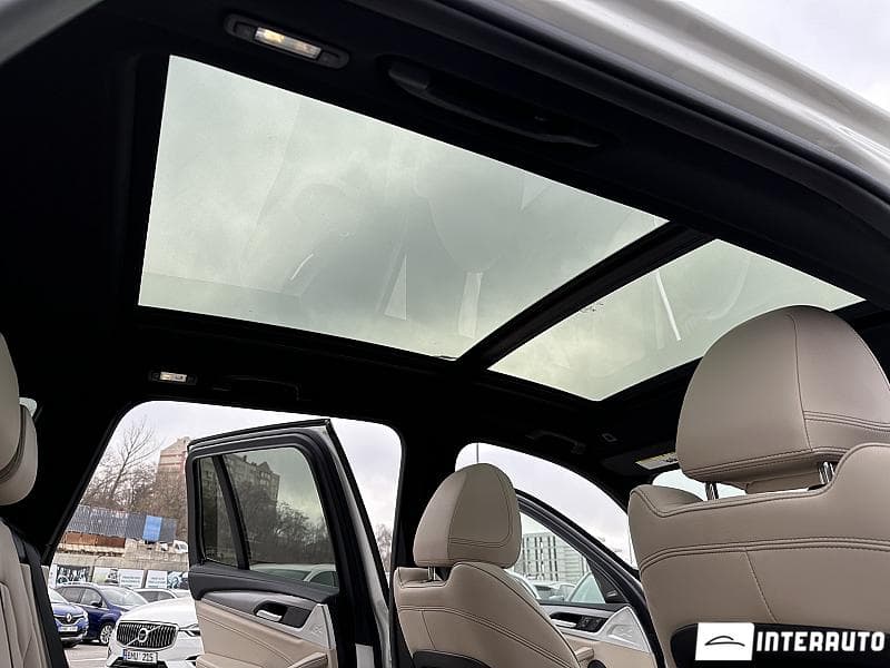 2020 BMW X3 3.0i — Miniatură 16