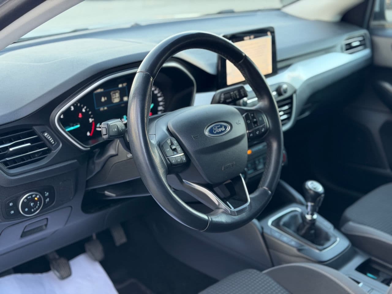 2019 Ford Focus — Miniatură 8
