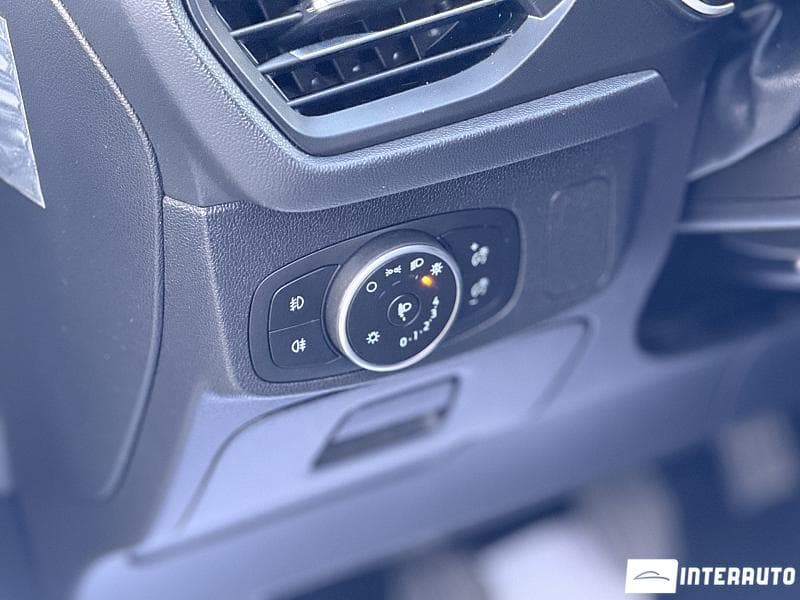 2019 Ford Focus — Miniatură 9