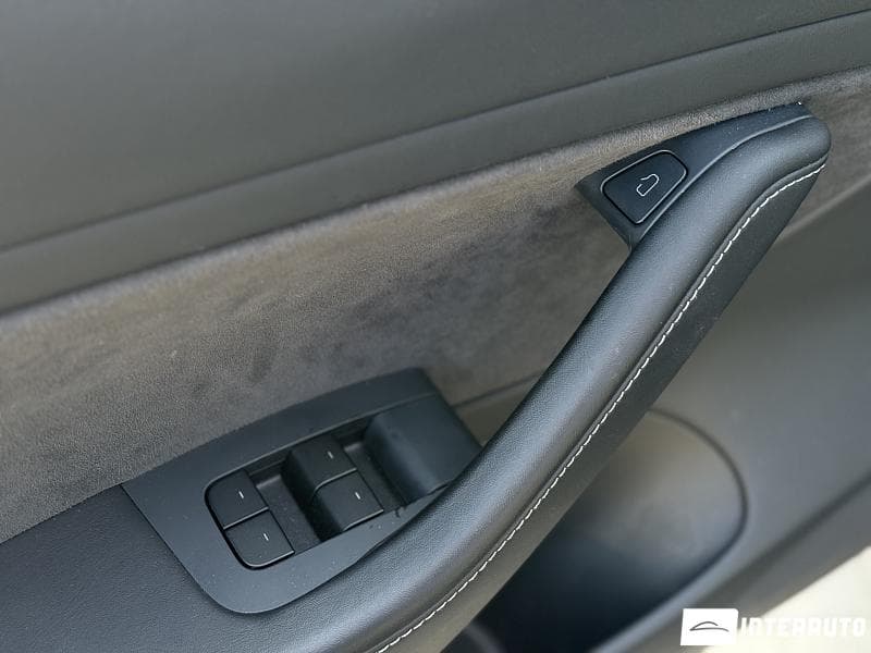 2021 Tesla Model 3 — Miniatură 6