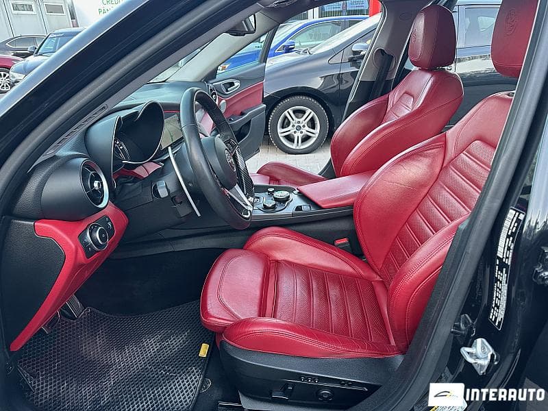Alfa Romeo Giulia 2017 — Миниатюра 5