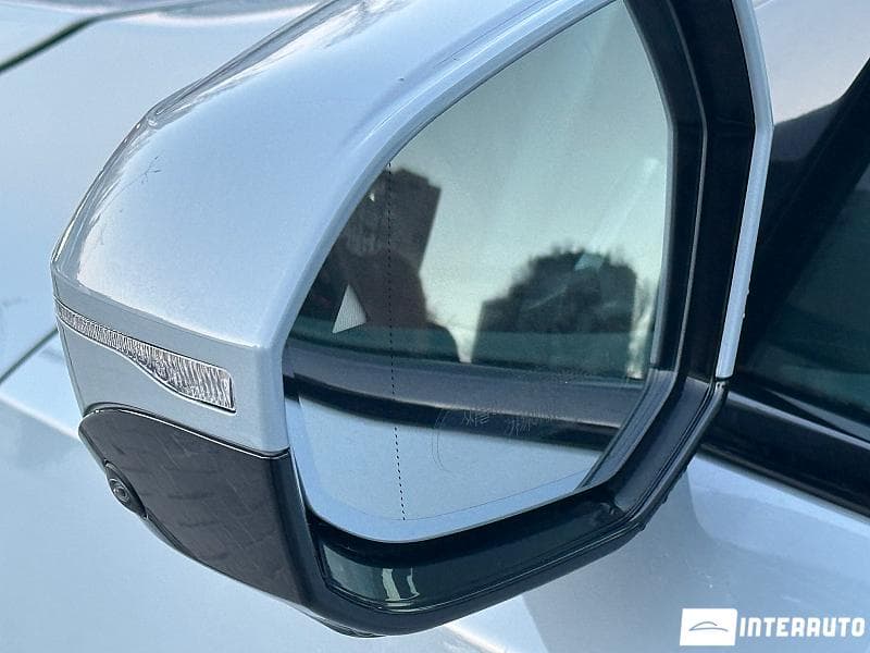 2024 BMW 530e — Miniatură 22