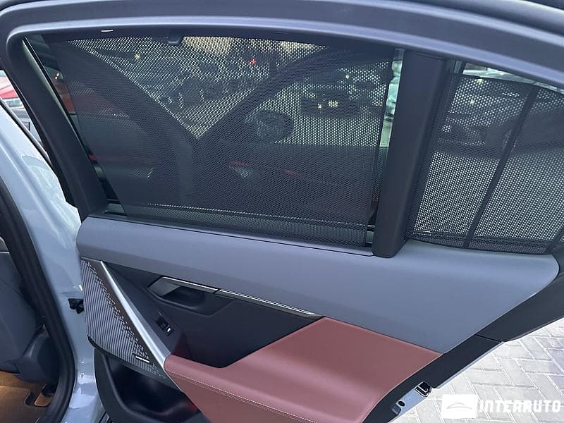 2024 BMW 530e — Miniatură 21