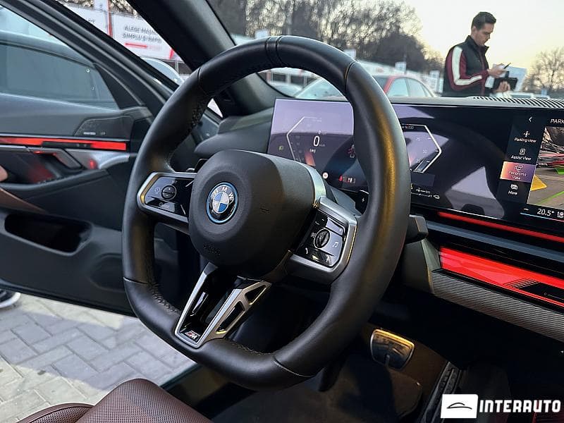 2024 BMW 530e — Miniatură 9