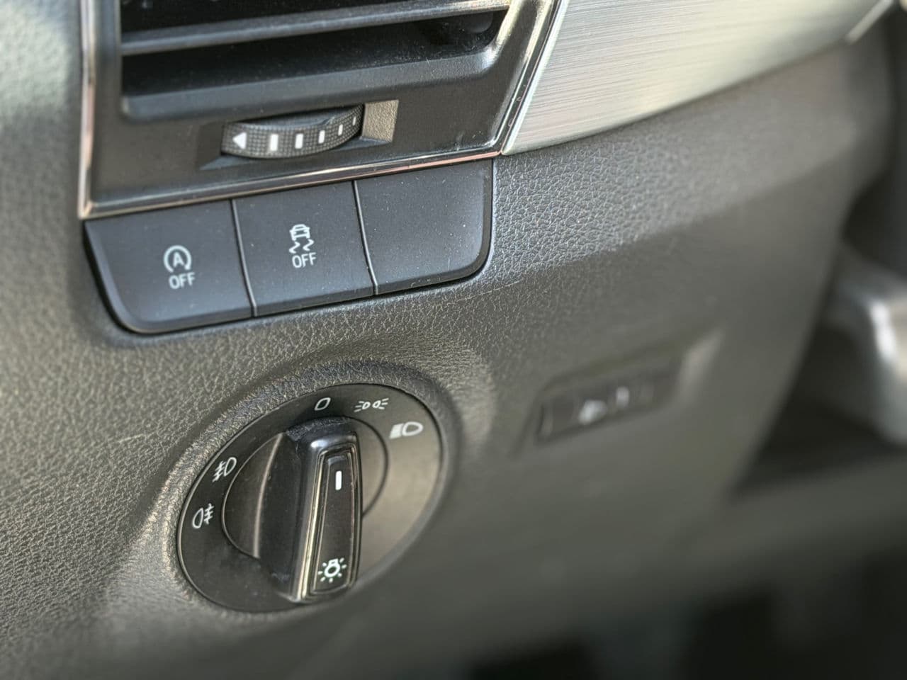 Skoda Fabia 2015 — Миниатюра 6