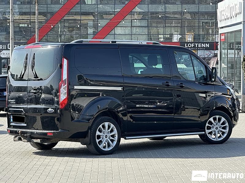 2015 Ford Transit — Miniatură 3