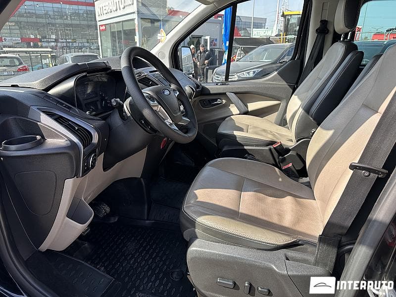 2015 Ford Transit — Miniatură 5