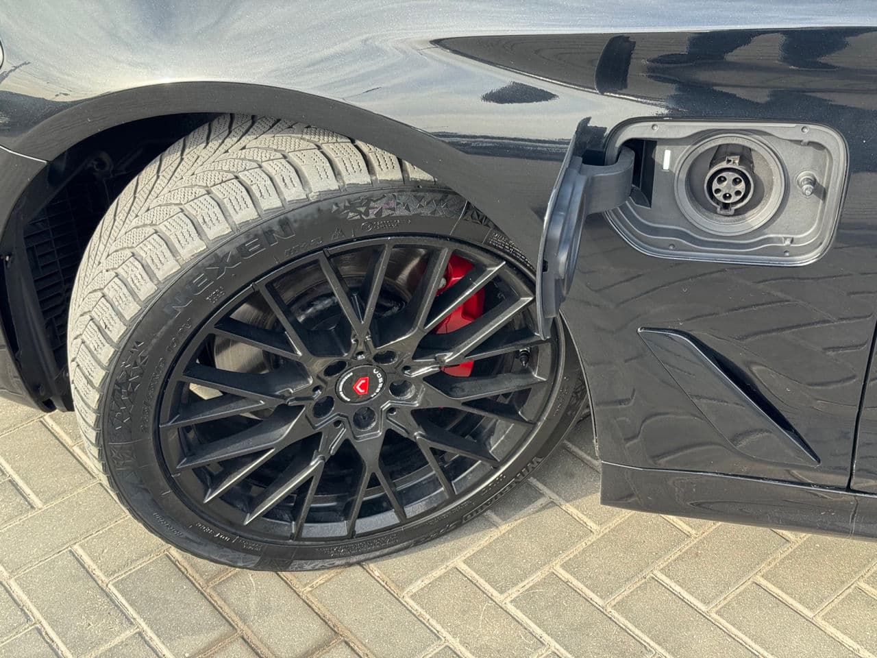 BMW 530e 2017 — Миниатюра 20