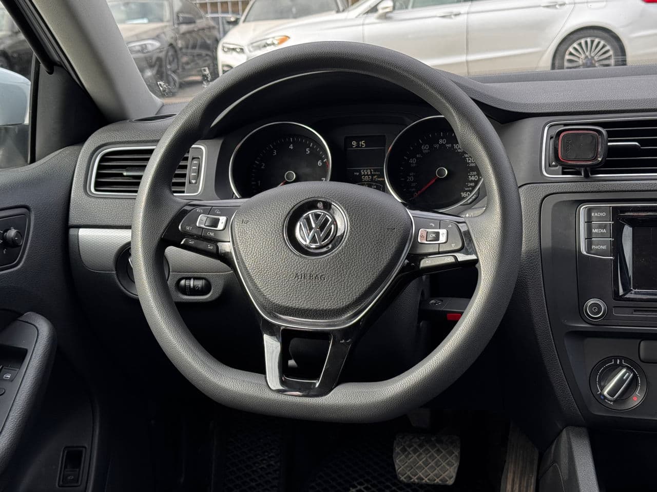 2016 Volkswagen Jetta — Miniatură 7