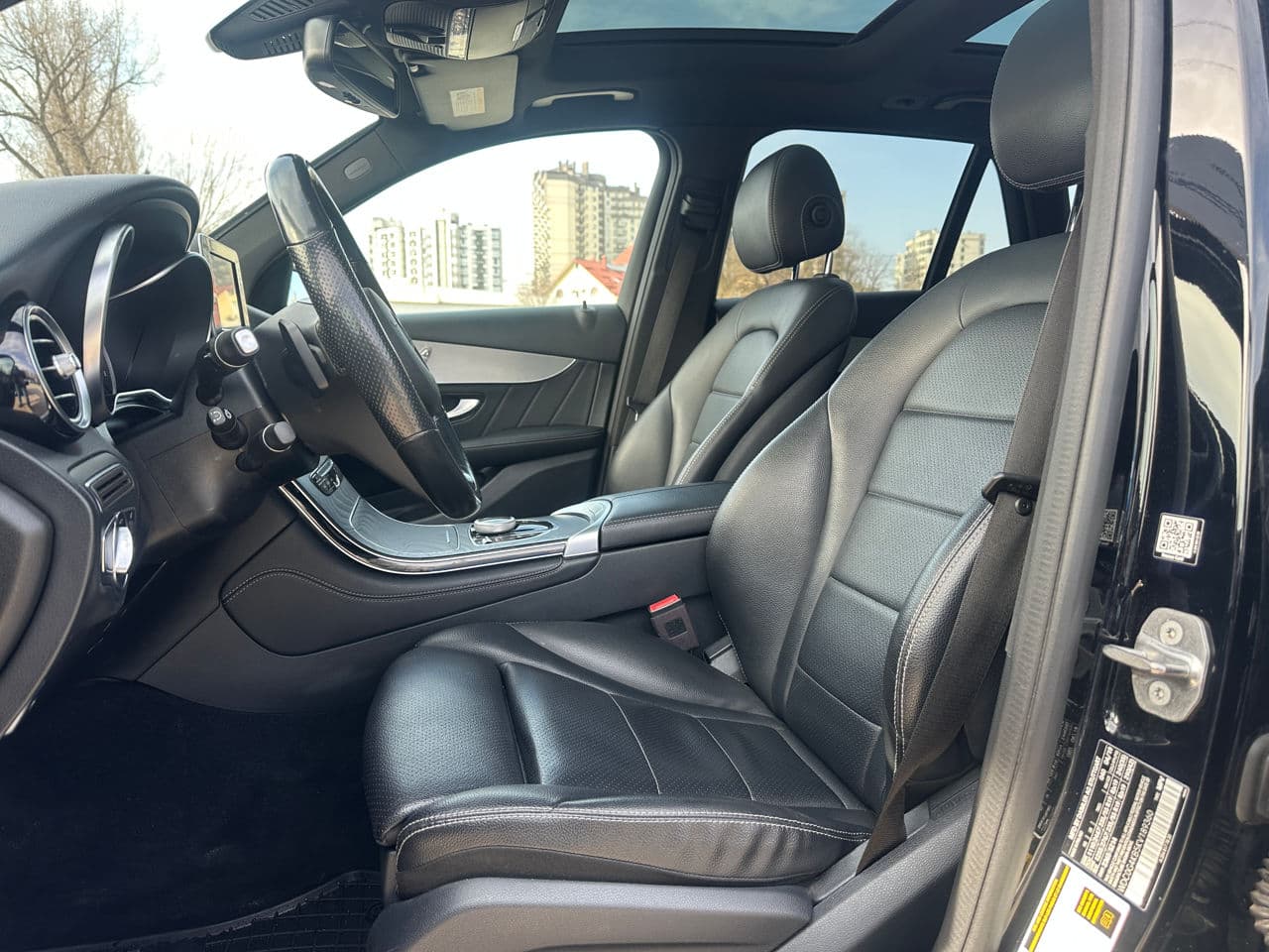 2019 Mercedes GLC 300 — Miniatură 5