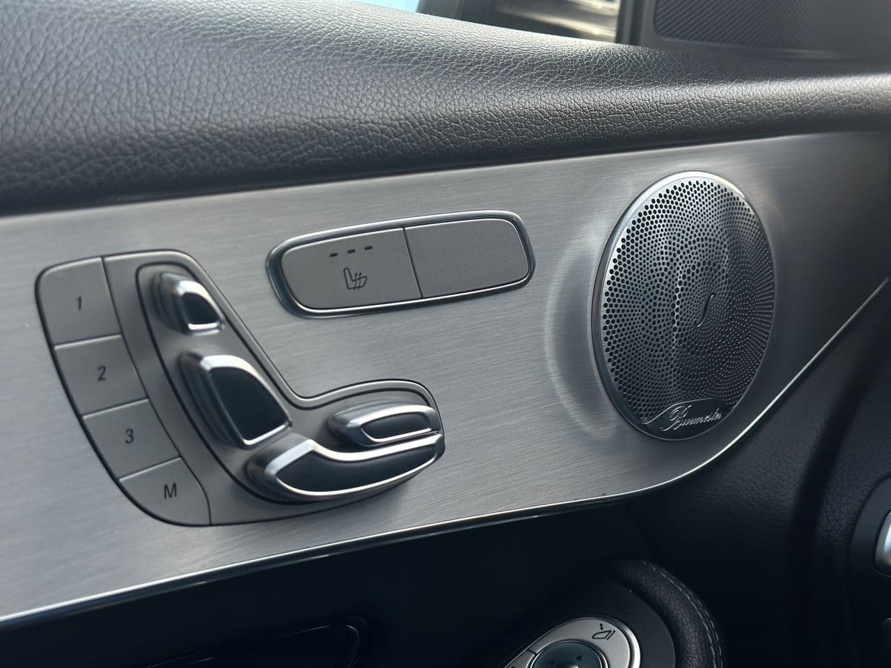 2019 Mercedes GLC 300 — Miniatură 6