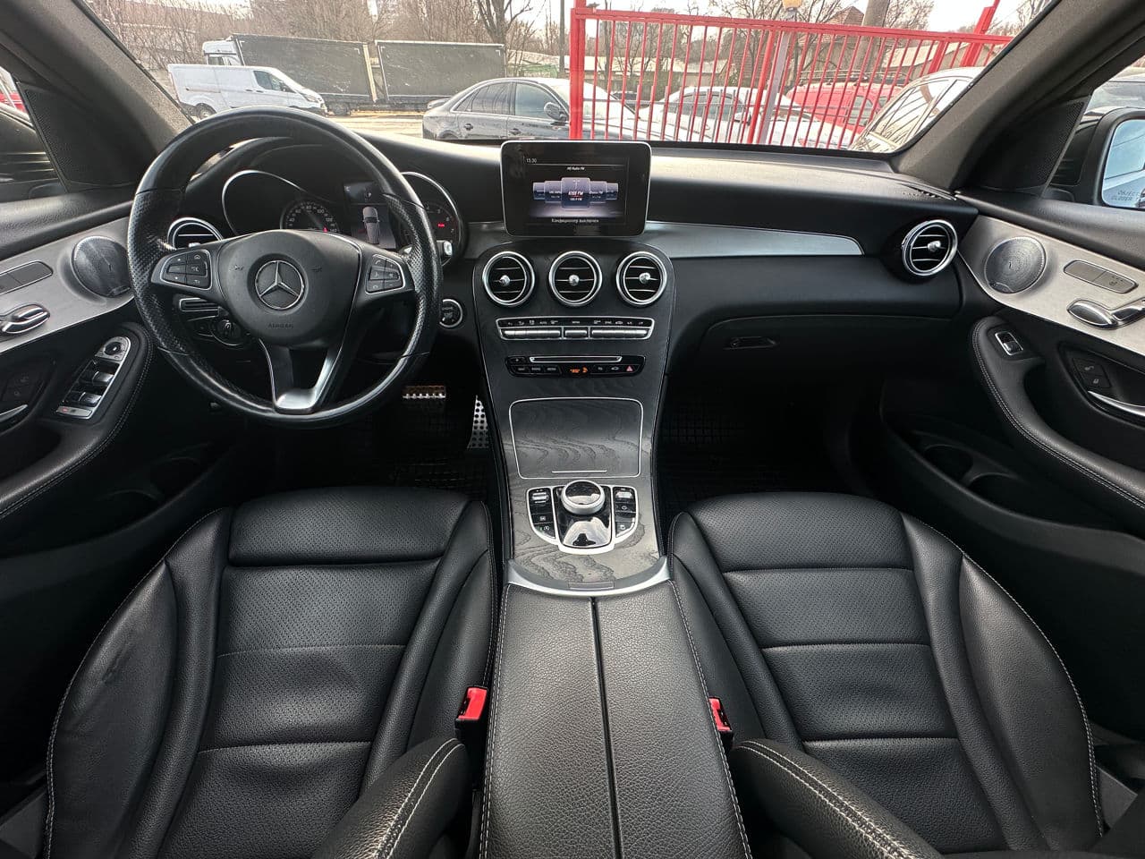 2019 Mercedes GLC 300 — Miniatură 8