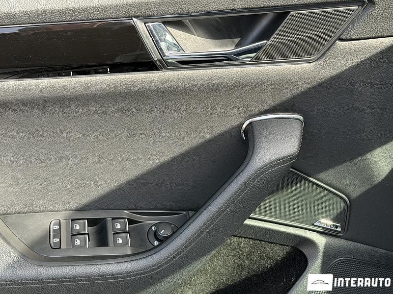 2021 Skoda Superb — Miniatură 8