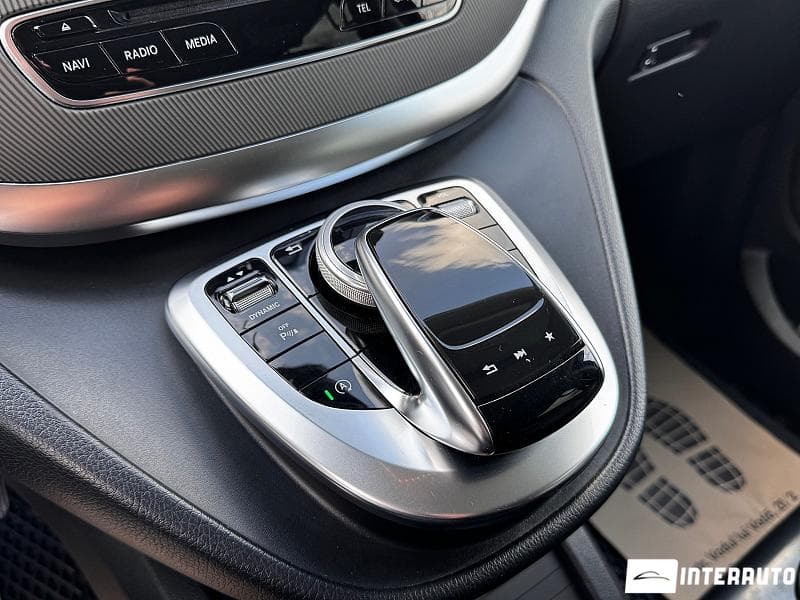 Mercedes V 220 2017 — Миниатюра 10