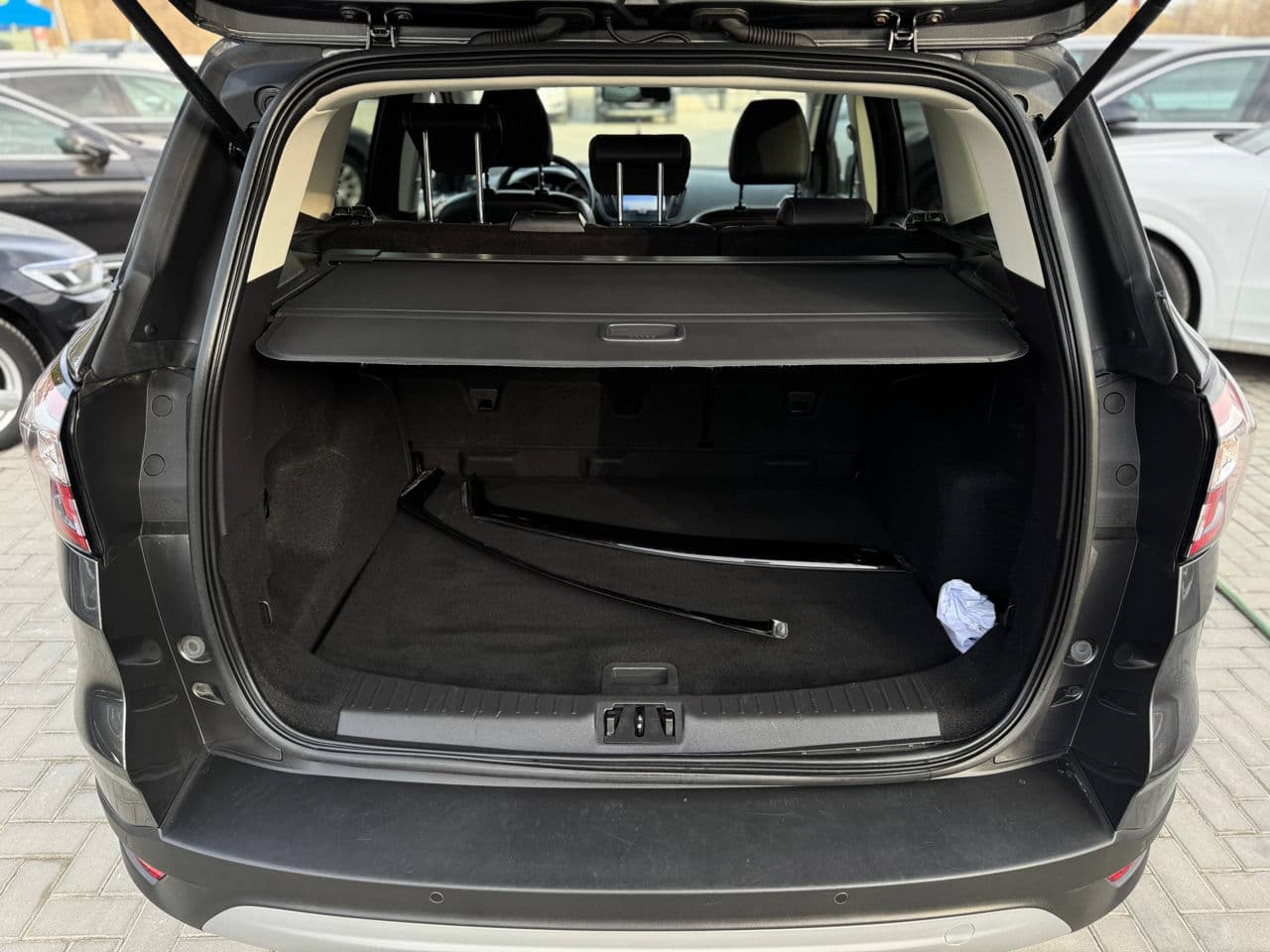 2017 Ford Kuga — Miniatură 17