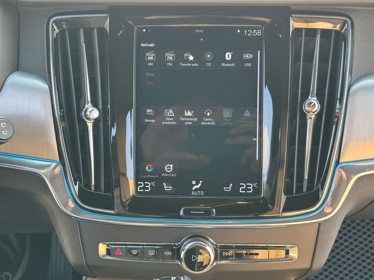 2019 Volvo V 90 Cross Country — Miniatură 10