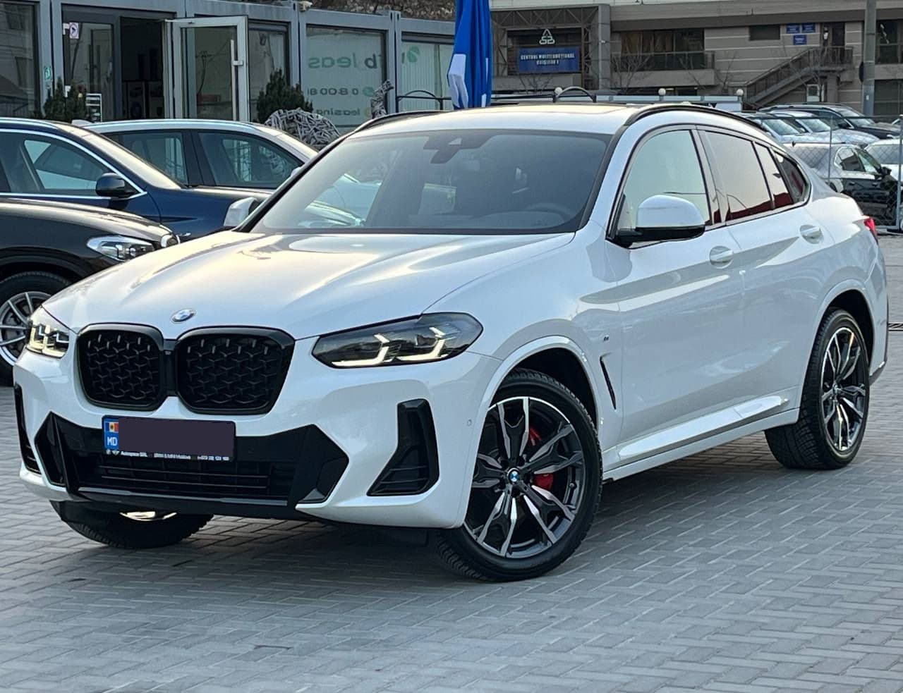 2024 BMW X4 2.0D — Miniatură 3