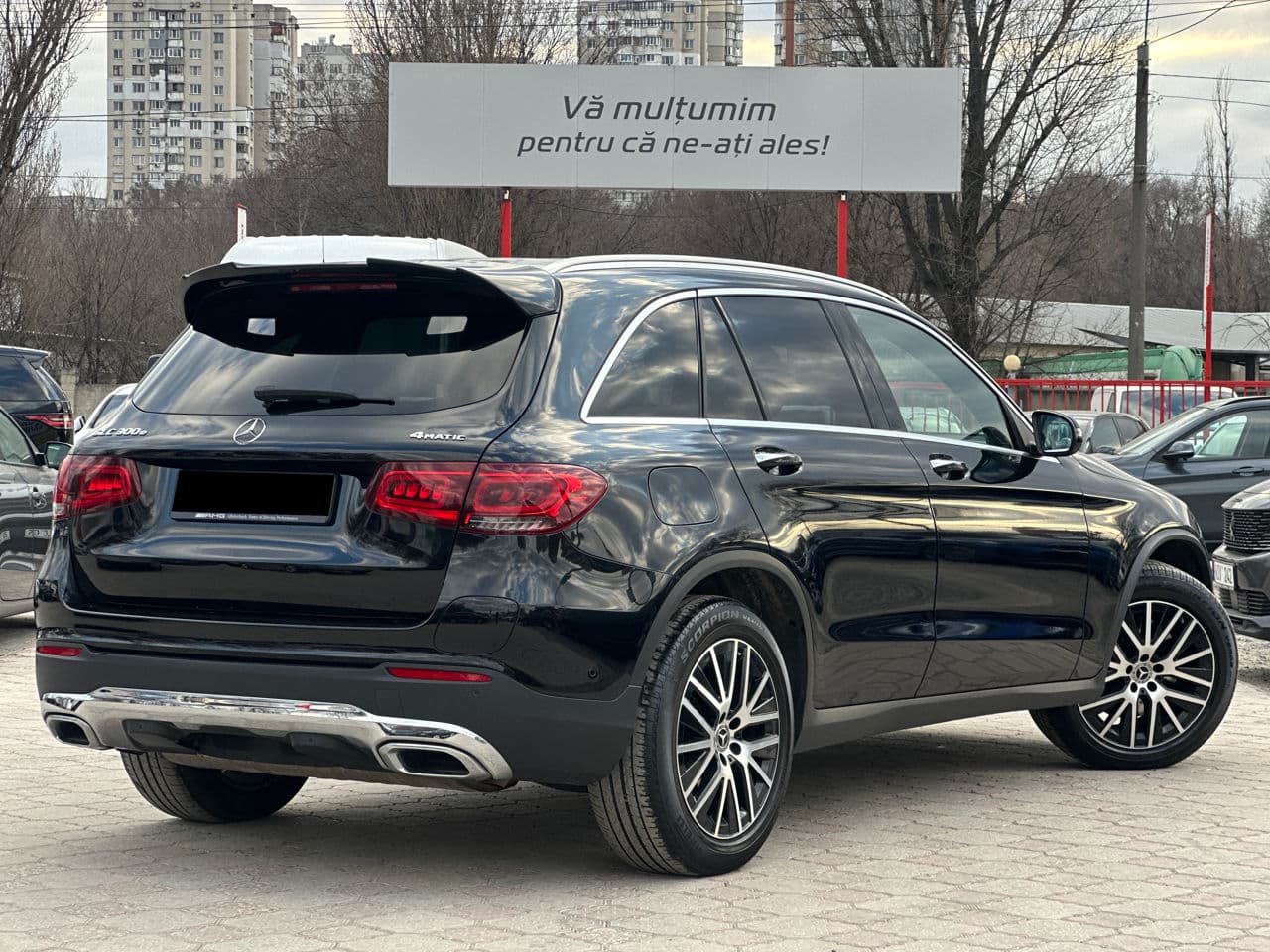 2020 Mercedes GLC 300e — Miniatură 2