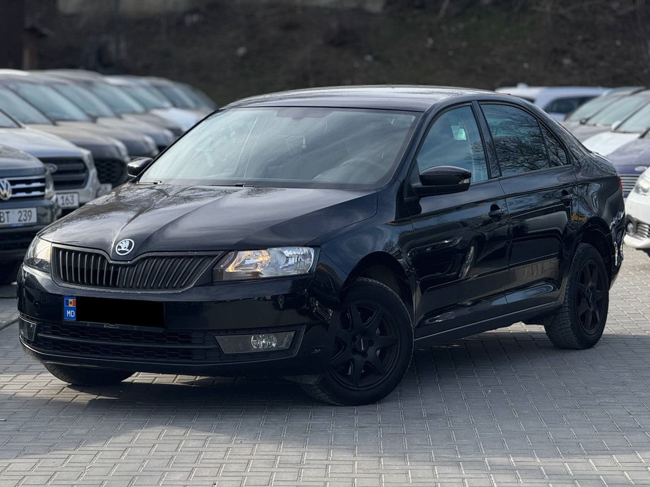 2015 Skoda Rapid — Miniatură 2