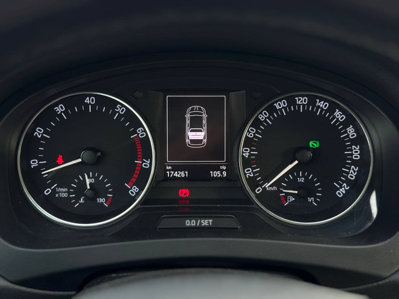 2015 Skoda Rapid — Miniatură 8