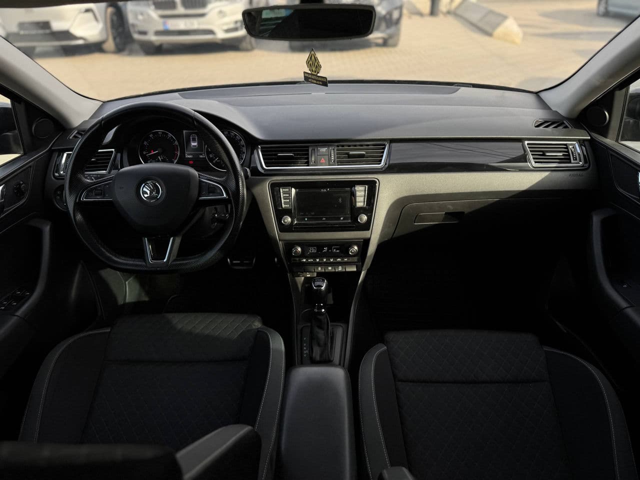 2015 Skoda Rapid — Miniatură 6