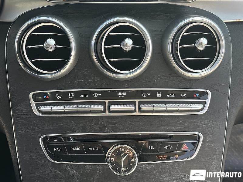 2017 Mercedes C 350e — Miniatură 11