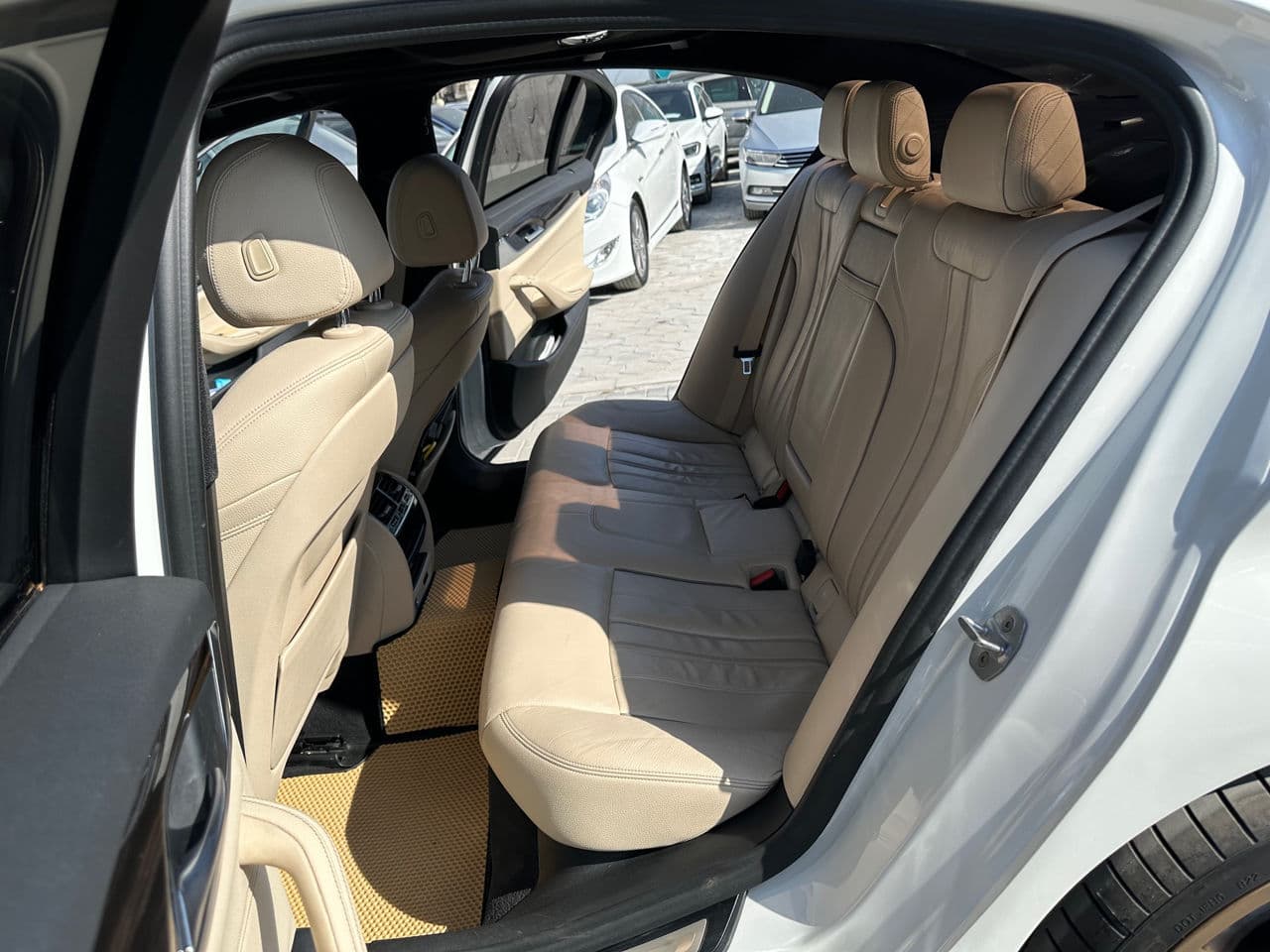 2019 BMW 530 — Miniatură 16