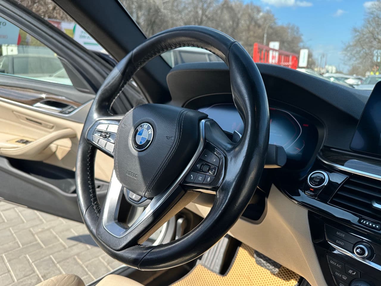 2019 BMW 530 — Miniatură 8
