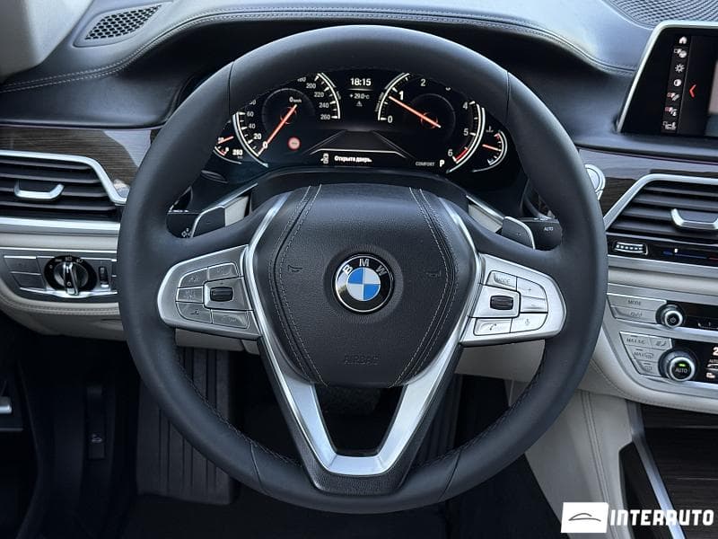 2018 BMW 740 — Miniatură 12