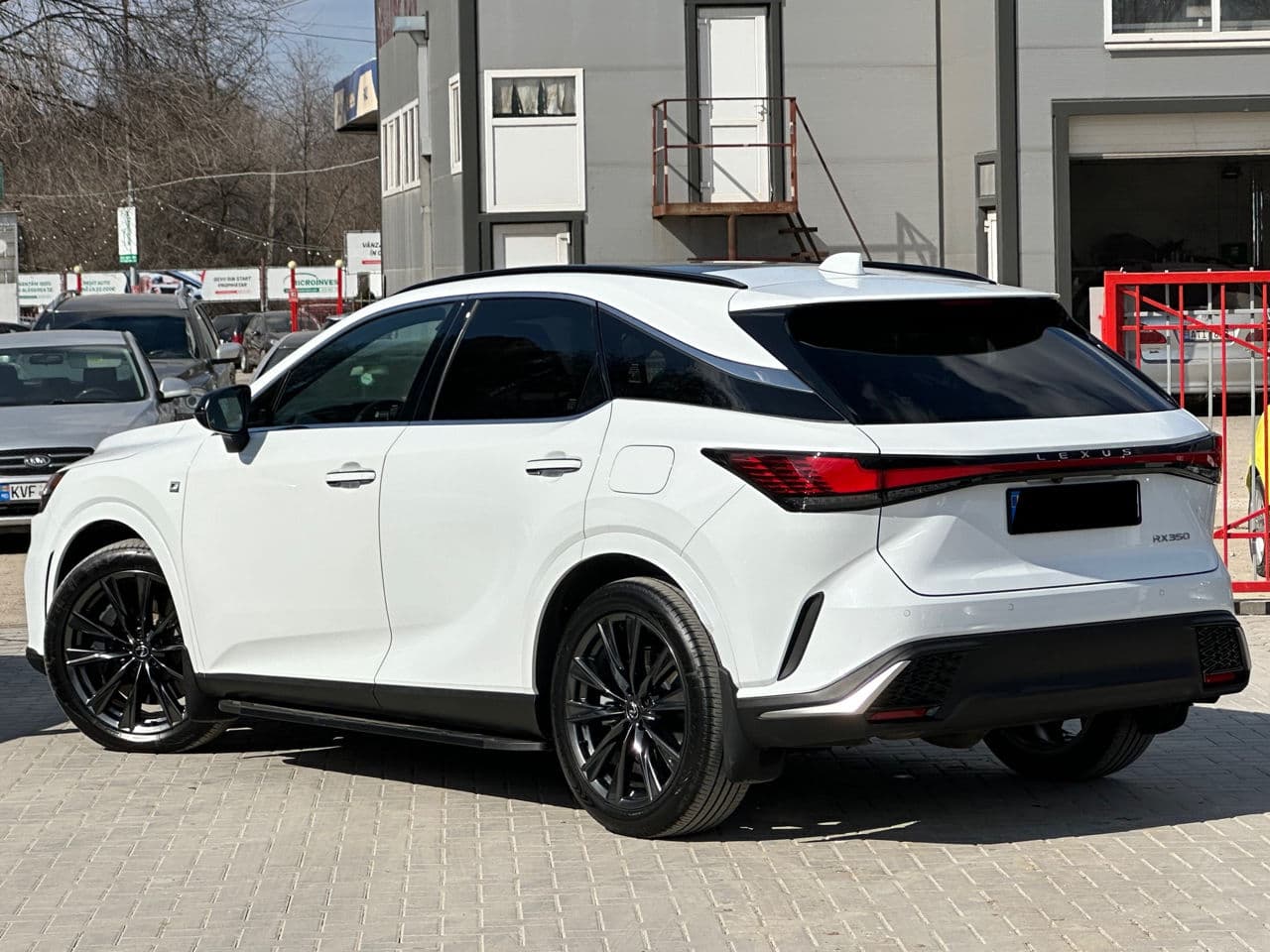 2022 Lexus RX 350 — Miniatură 4