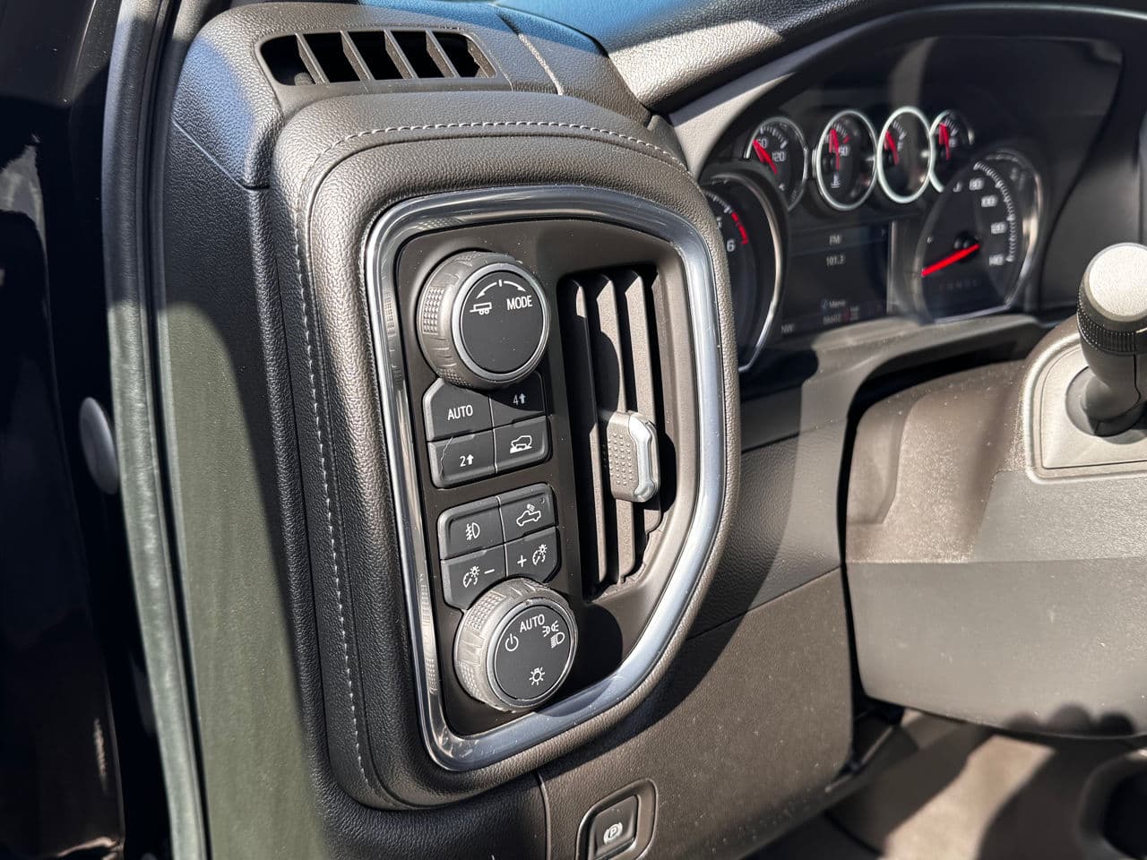 2021 Chevrolet Silverado — Miniatură 13