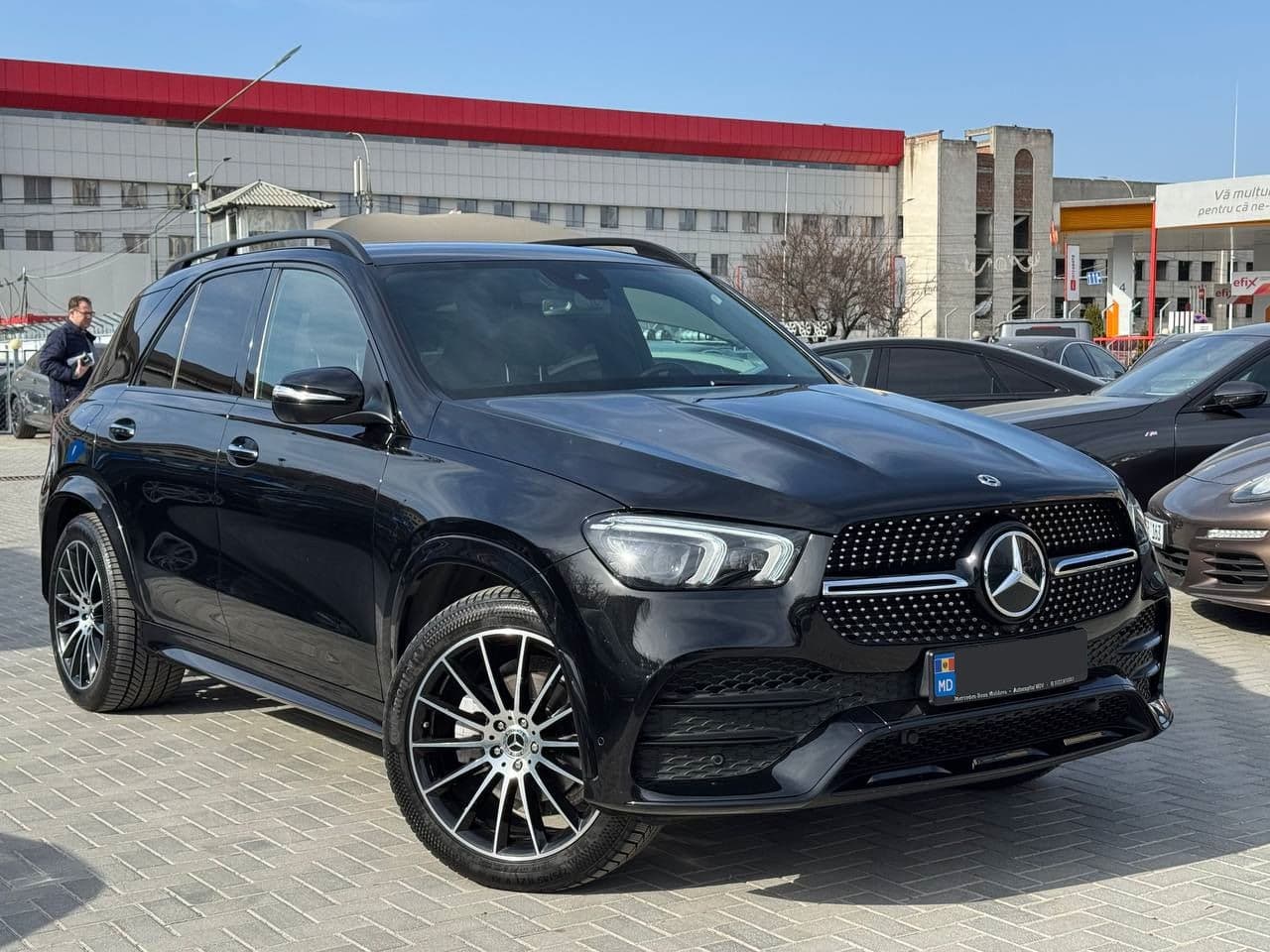 2023 Mercedes GLE 300d — Miniatură 3