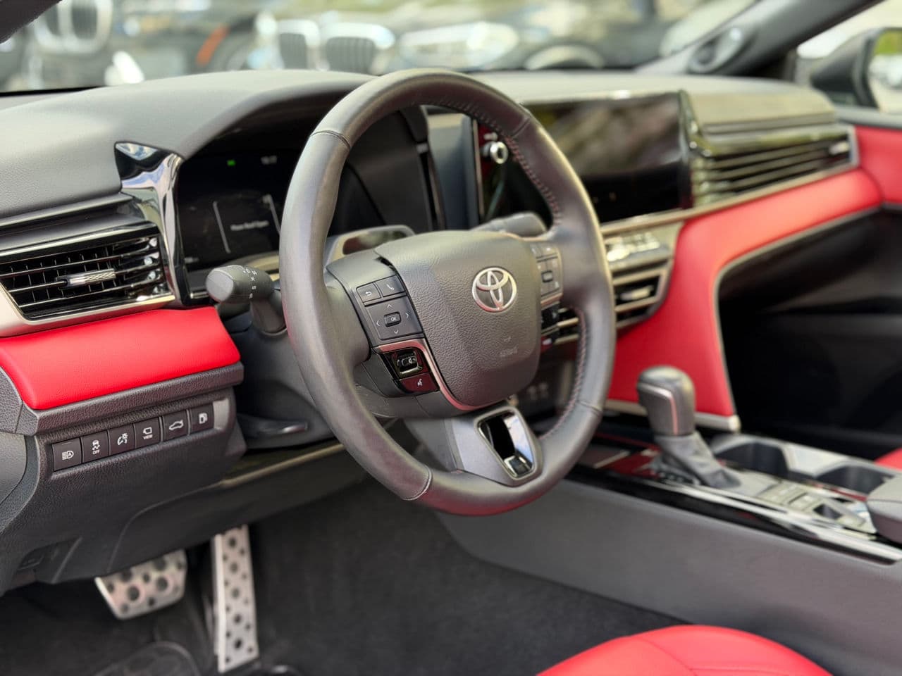 2025 Toyota Camry — Miniatură 11