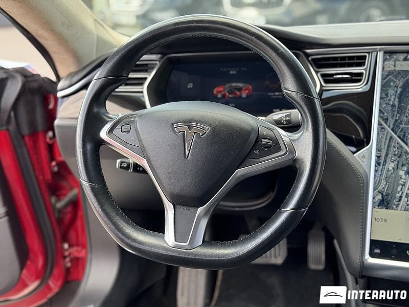 2015 Tesla Model S — Miniatură 7