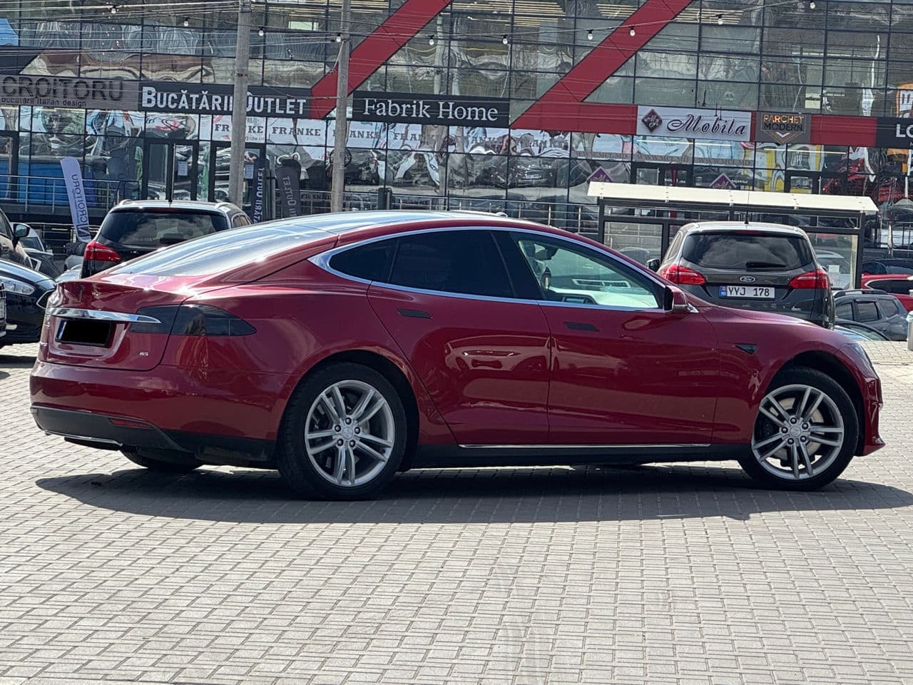 2015 Tesla Model S — Miniatură 3