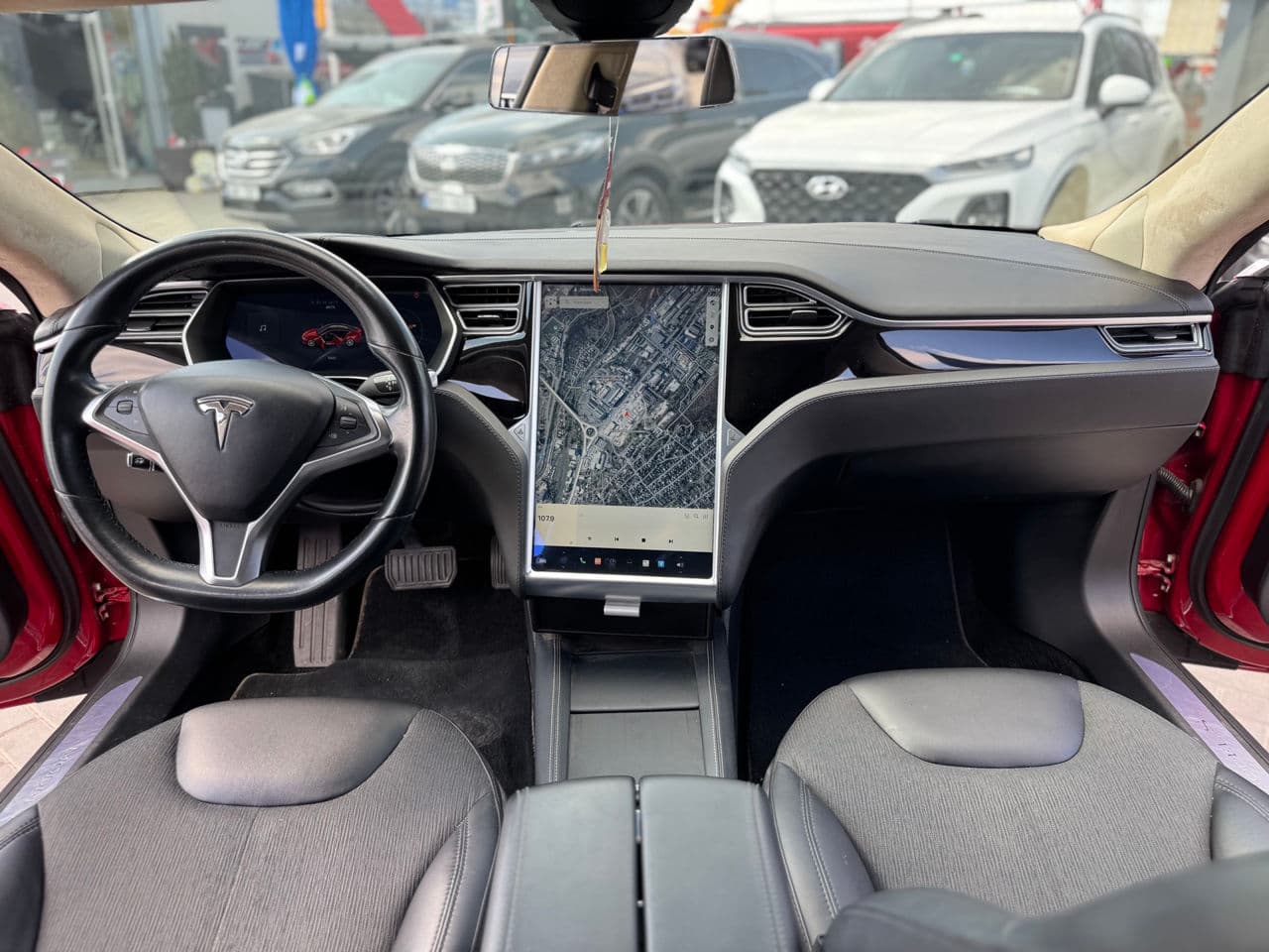 2015 Tesla Model S — Miniatură 6
