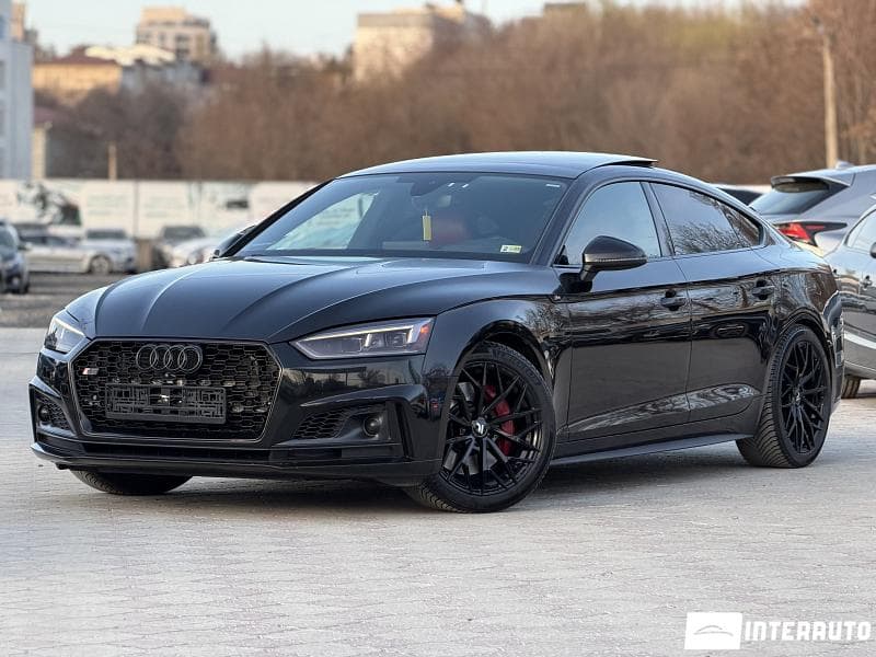 Audi S5