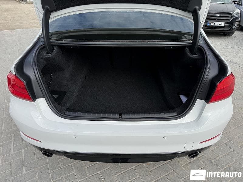 2018 BMW 530 — Miniatură 17