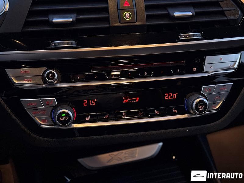 BMW X3 2.0D 2018 — Миниатюра 12