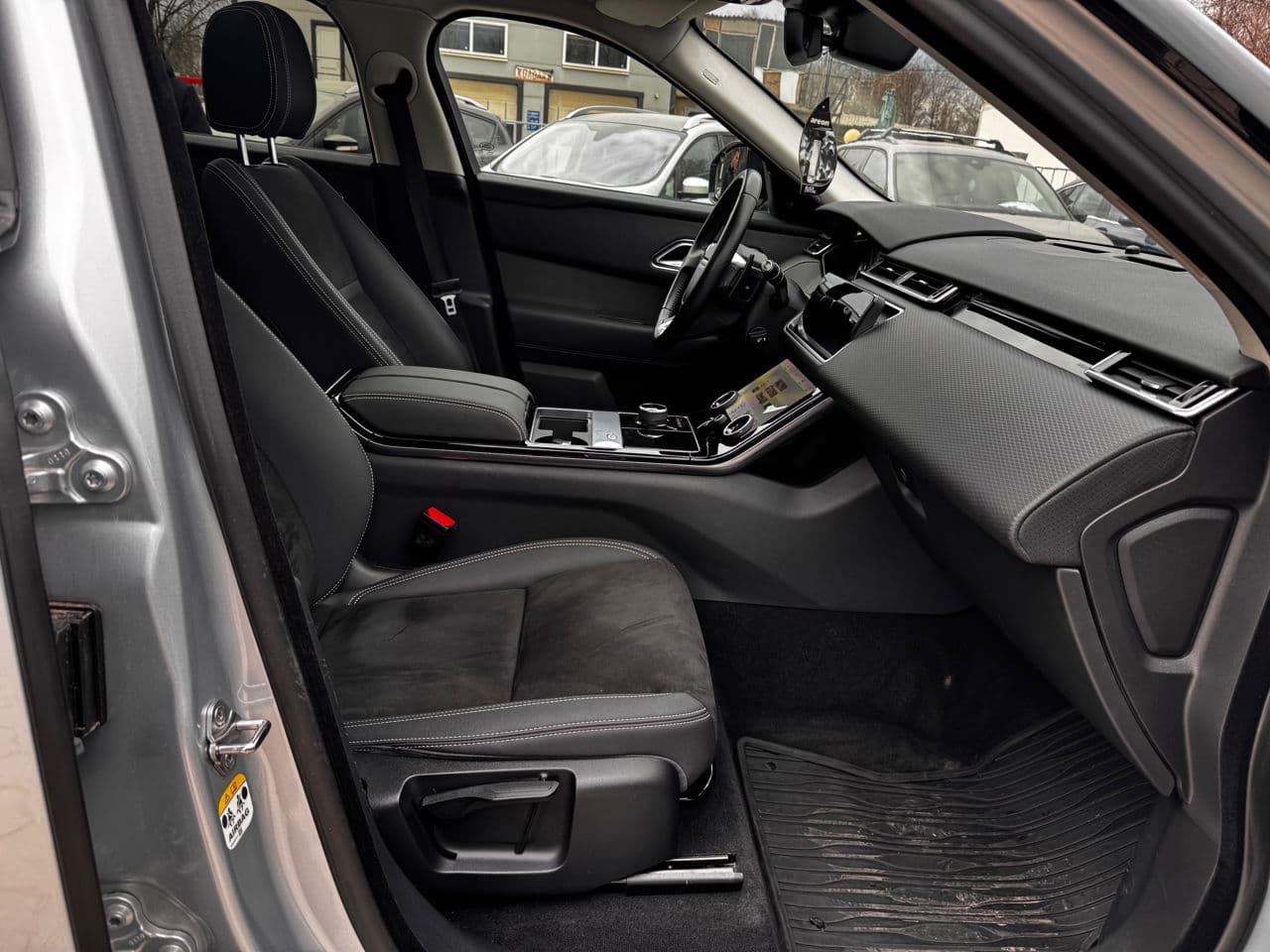 2020 Land Rover Range Rover Velar — Miniatură 6
