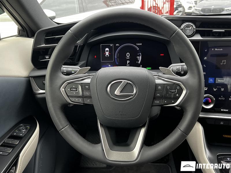 2024 Lexus RZ 450e — Miniatură 12