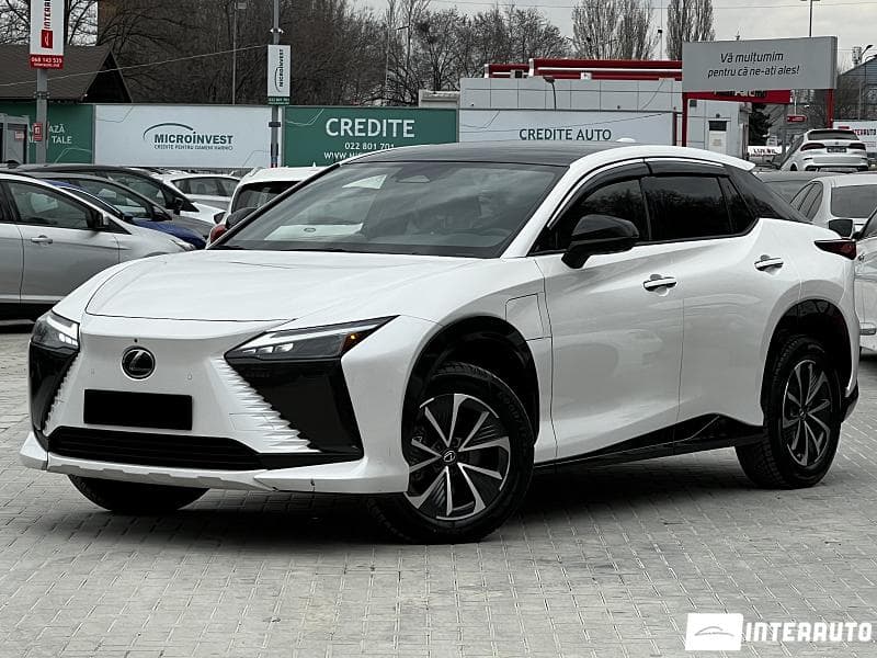 Lexus RZ 450e