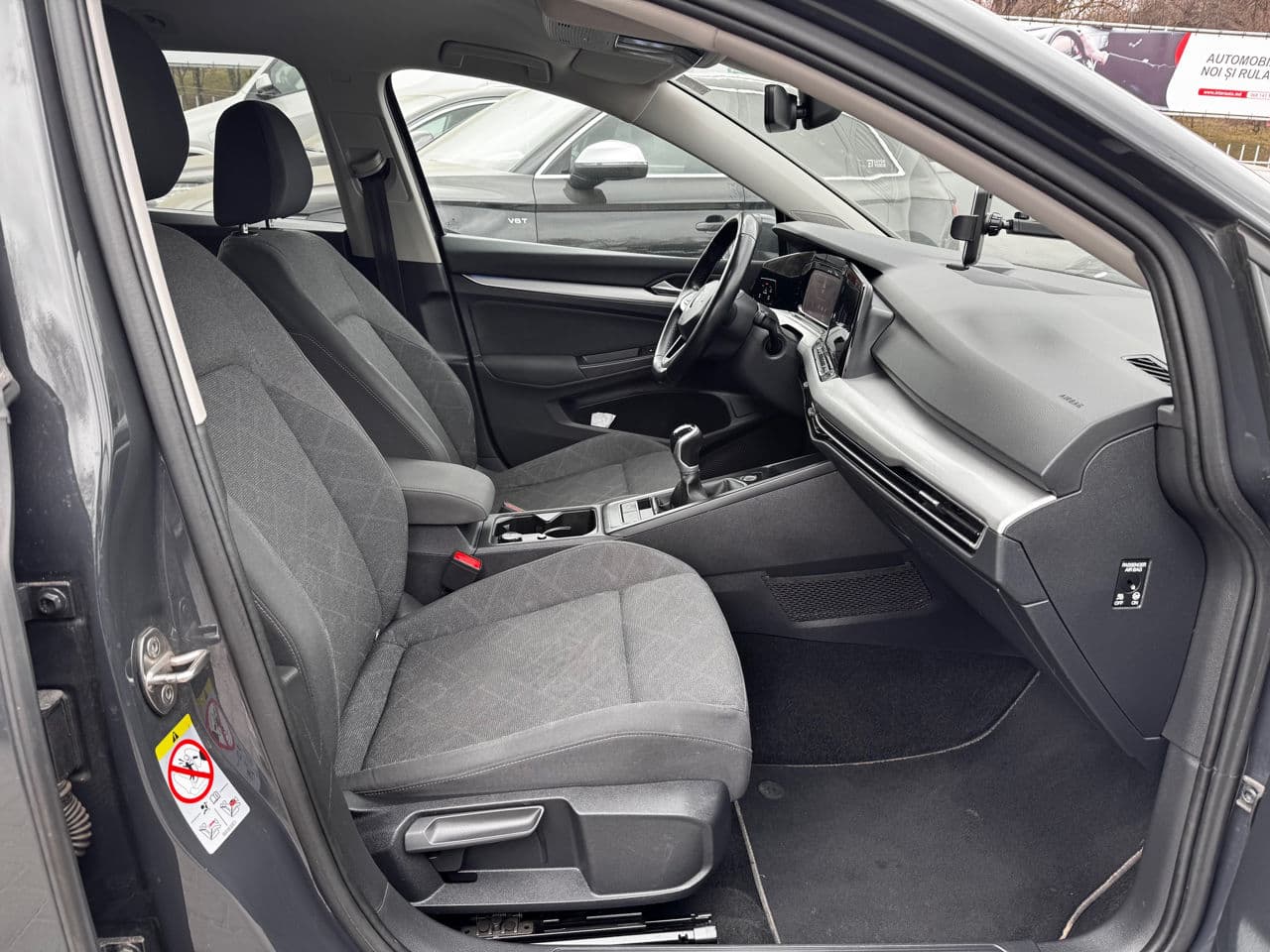 2020 Volkswagen Golf — Miniatură 6